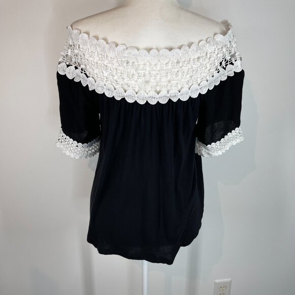 INC International Concept Black & White Blouse size M - Picture 3 of 4